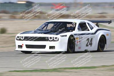 media/Oct-25-2025-CalClub SCCA (Sat) [[34c778dfbe]]/Group 3/Qualifying/